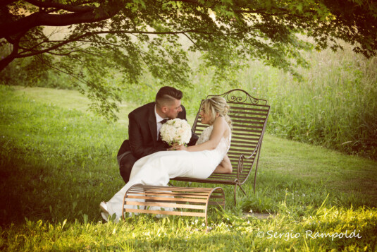 Matrimonio religioso a San Giuliano Milanese (MI), celebrato il 25/05/2018. Ricevimento al Ristorante Camp di Cent Pertigh. Foto di Sergio Rampoldi e Antonella Franchi.